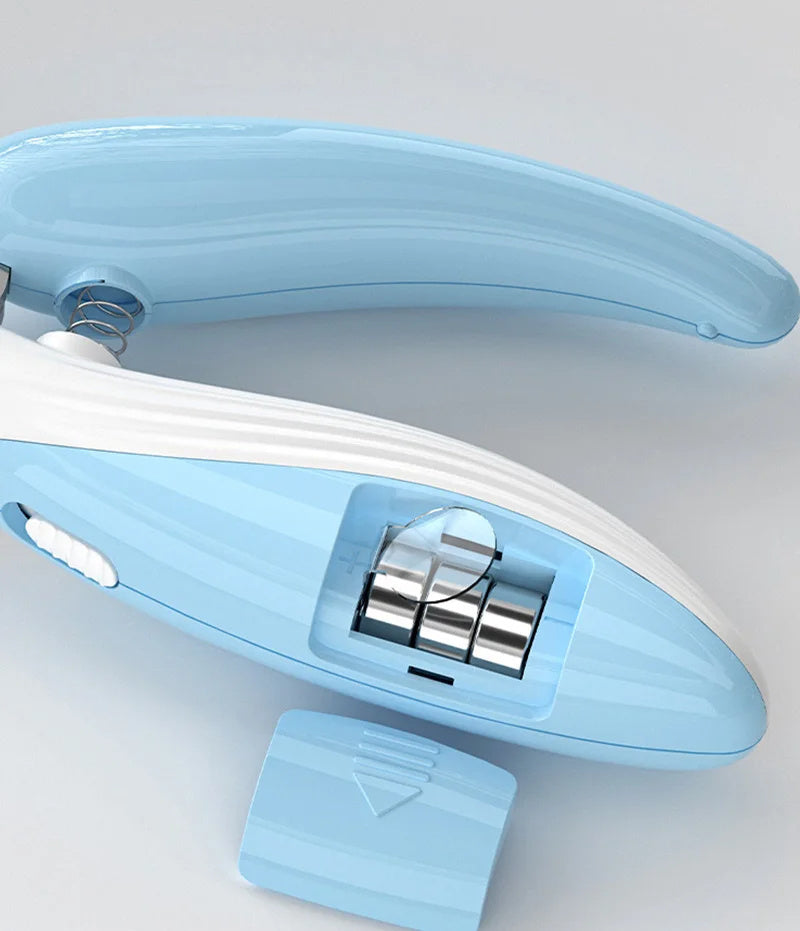 Pet Nail Clipper & Grinder – LED Safety Light for Overnight Grooming