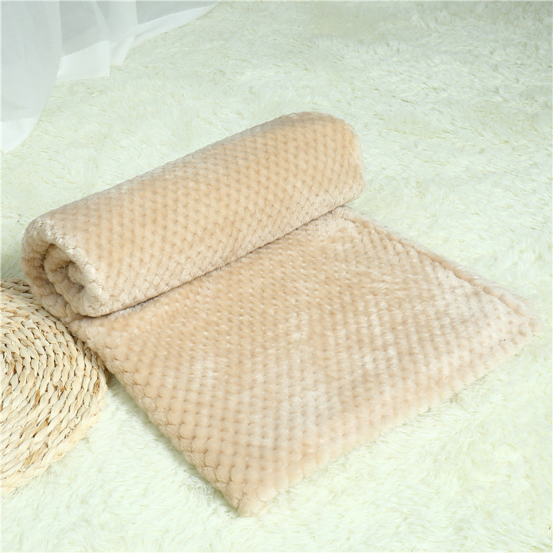Cozy Pet Blanket for Snuggles and Sweet Dreams